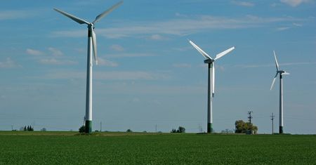 KE dopasowuje rynek energetyczny w UE do odnawialnych źródeł energii