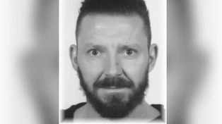 Paweł Kozanecki poszukiwany. To adwokat od "trumny na kółkach"