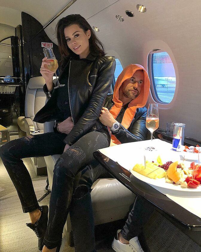 Philipp Plein obchodzi 2. rocznicę związku z sobowtórką Justyny Gradek