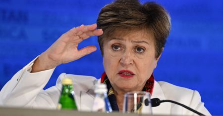 Zarobki Polaków. MFW wysyła ważny sygnał ws. płacy minimalnej