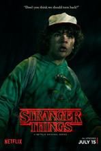 Dustin ze "Stranger Things" śpiewa hymn dla Metsów