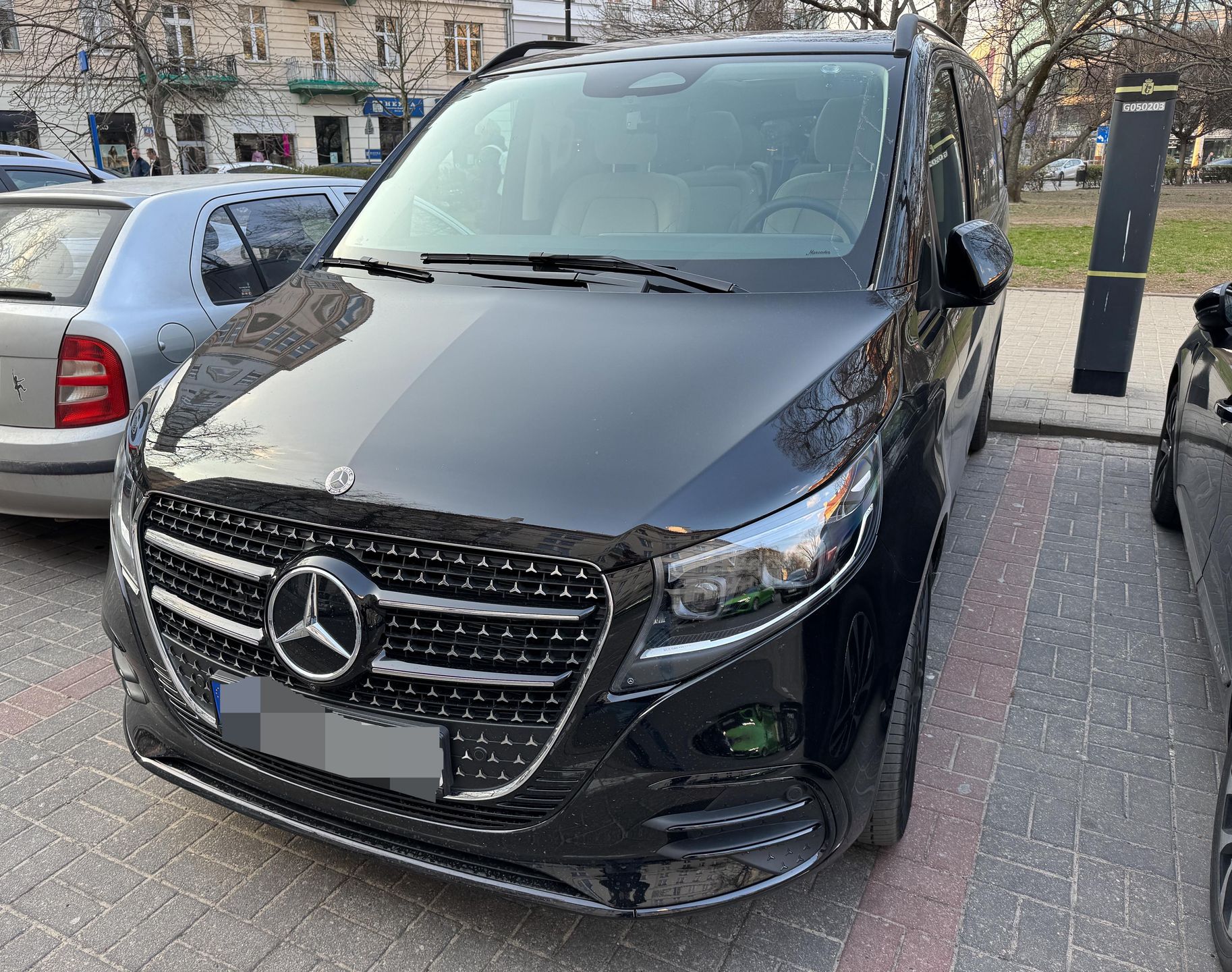 Krzysztof Ibisz nabywa samochód za pół miliona