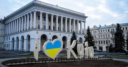 Ukraińcy uciekają do Polski. Jak się z nimi dogadać? Podstawowe zwroty