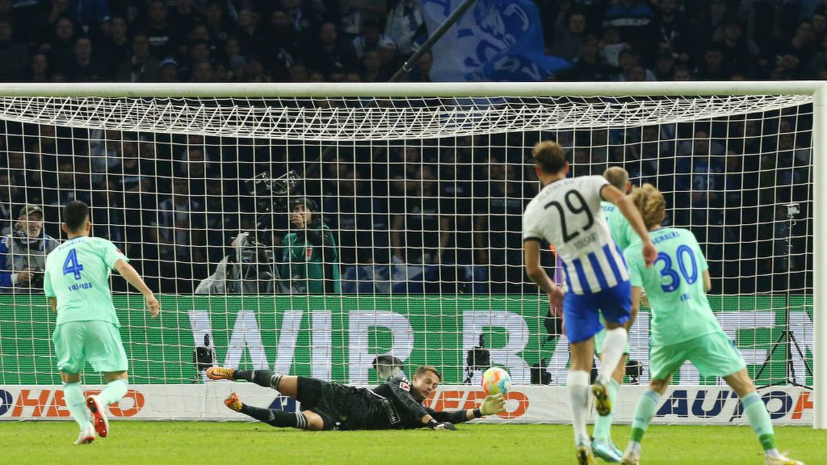 Zdjęcie okładkowe artykułu: Getty Images / Matthias Kern / Na zdjęciu: mecz Hertha Berlin - Schalke 04 Gelsenkirchen 