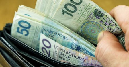 Tyle może wynieść najniższa krajowa w 2024 r. W 2024 r. przekroczy 4 tys. zł