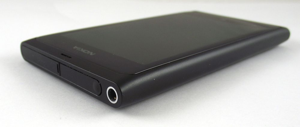 Nokia Lumia 800 - "prawdziwy" Windows Phone [test] 2