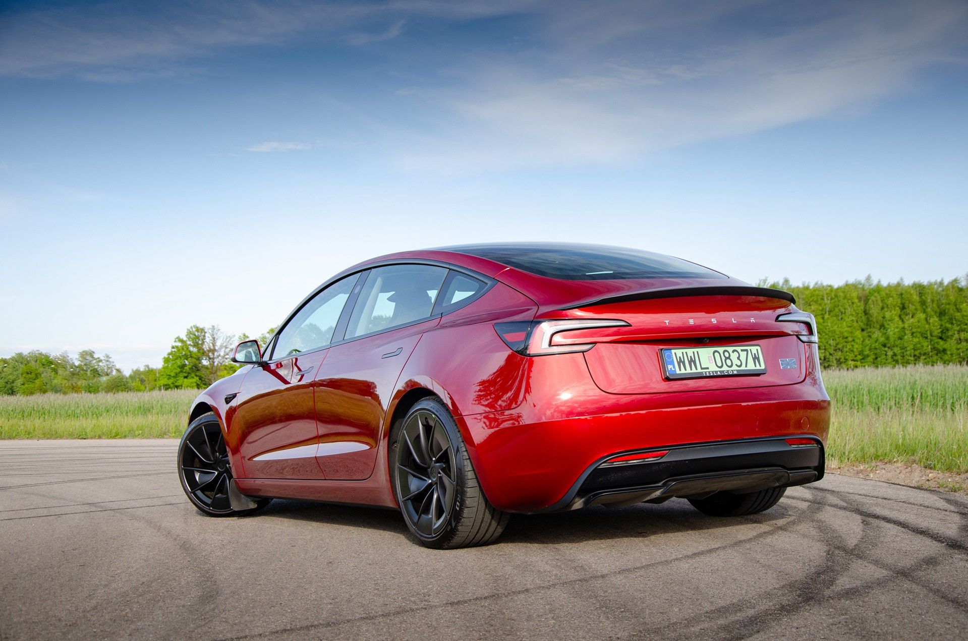 Tesla Model 3 Performance
