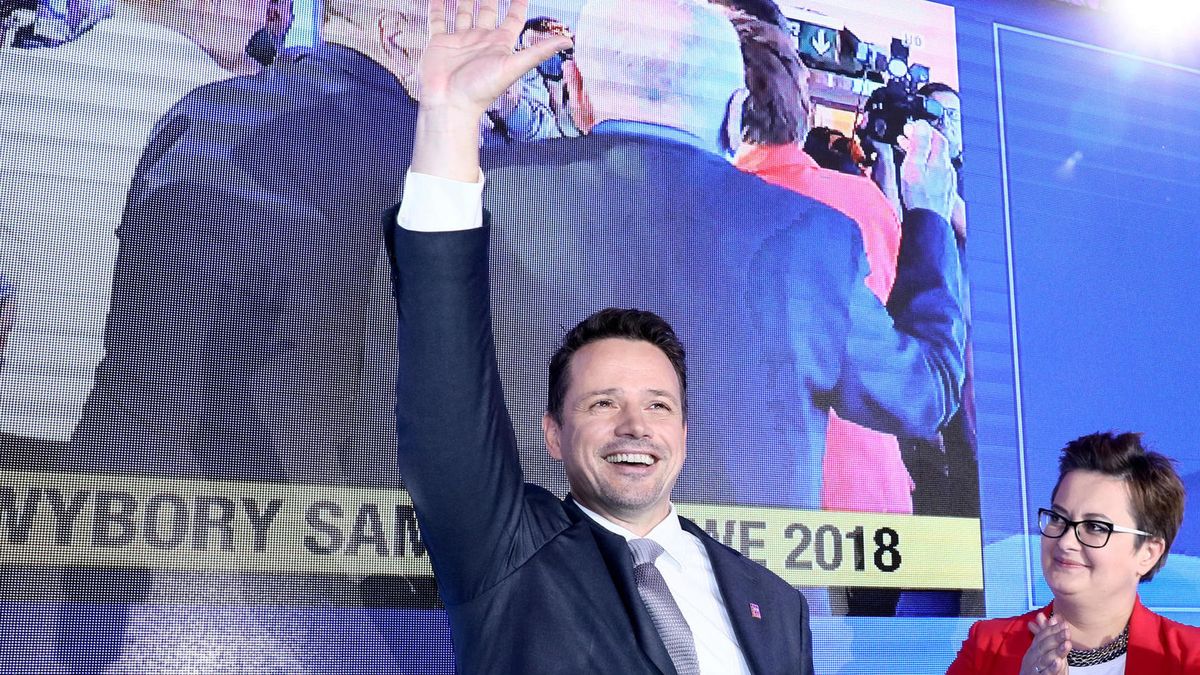 Rafał Trzaskowski, według sondaży powyborczych, wygrał w Warszawie w pierwszej turze