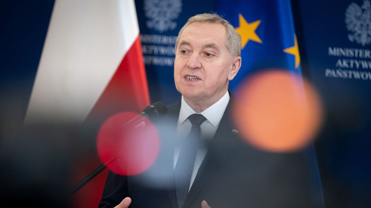 Polish Minister of Agriculture Henryk Kowalczyk during a joint press conference with Minister for State Assets on state-owned Food Holding Company in Warsaw, Poland on March 29, 2022 (Photo by Mateusz Wlodarczyk/NurPhoto via Getty Images)