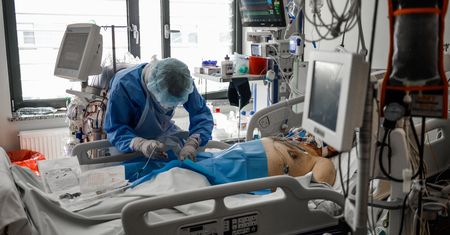 Koronawirus w Polsce. Zakażenie w ośrodku dla bezdomnych. 160 osób w kwarantannie