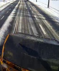 Jakuszyce. Byłe przejście graniczne z Czechami zamknięte dla ciężarówek. Złe warunki na trasie