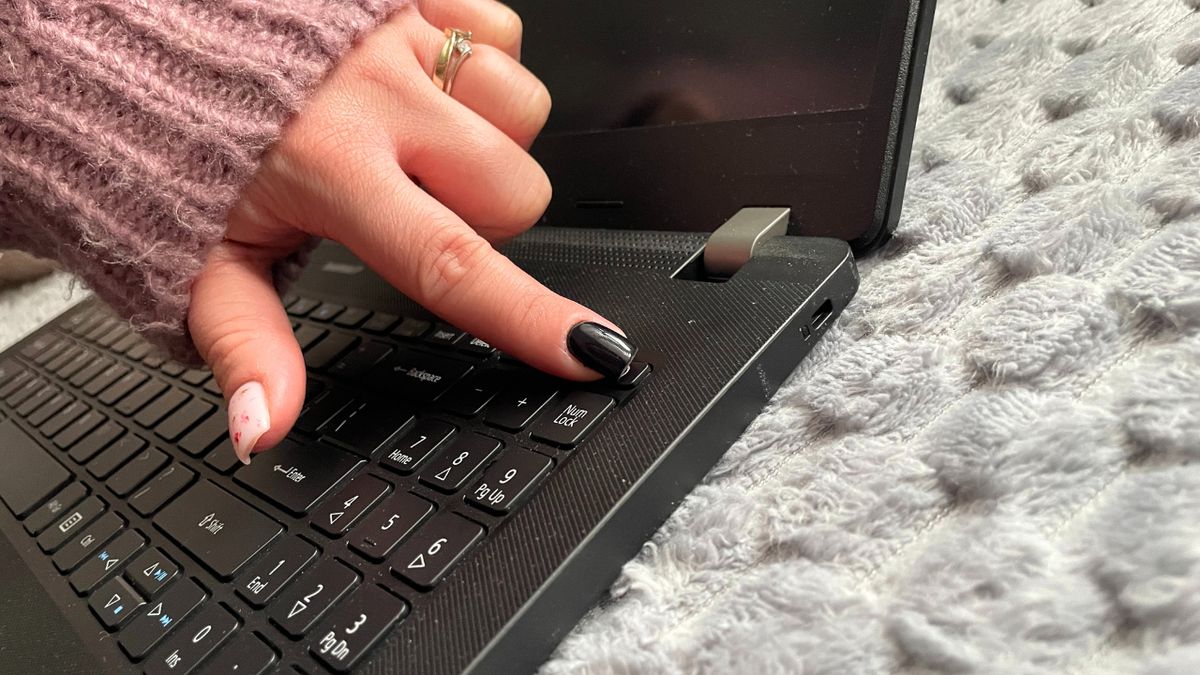 Włączanie komputera