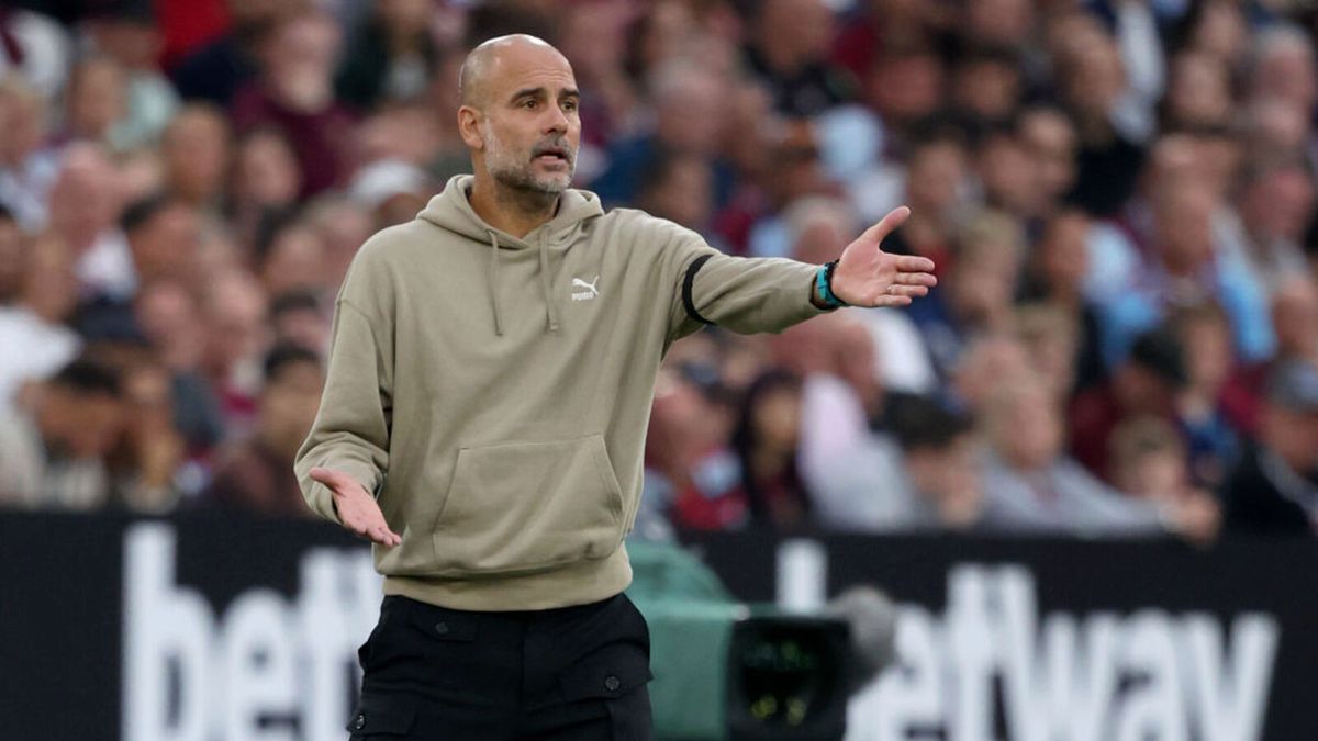 Getty Images / Neal Simpson / Pep Guardiola