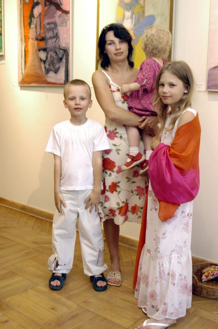 Anna Skrobiszewska z dziećmi w 2003 roku