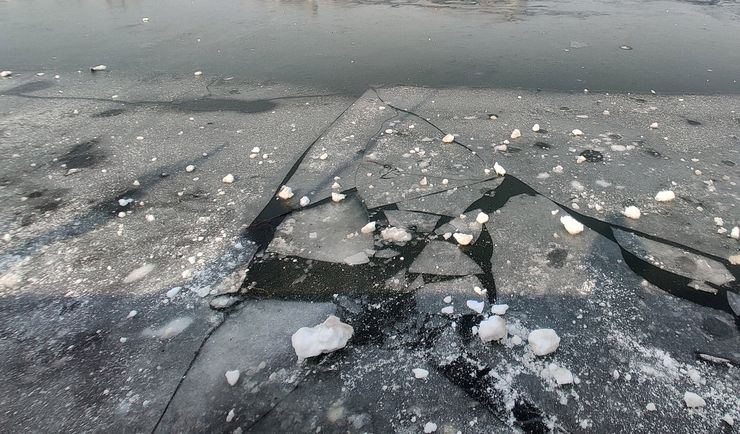 Warmińsko-mazurskie. Wyciągnął dziewczynkę na brzeg. Sam zginął