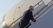 Biden właśnie wsiadał do samolotu. Oto co się stało. Nagranie obiegło sieć