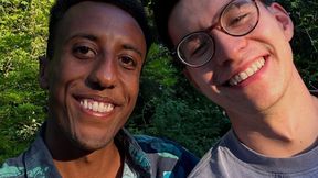 Publiczny coming out. "Przedstawiam wam mojego chłopaka"