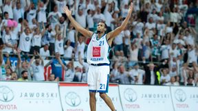 Quinton Hosley: Najpierw mistrzostwo, później kontrakt