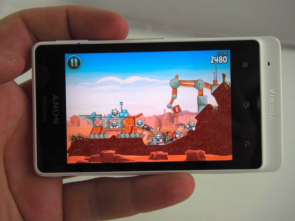 Sony Xperia go – mały, ale zadziorny [test] 7