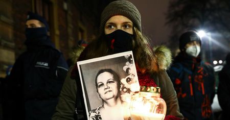 Śmierć Agnieszki z Częstochowy. "Dramat decyzji z 2020 roku"