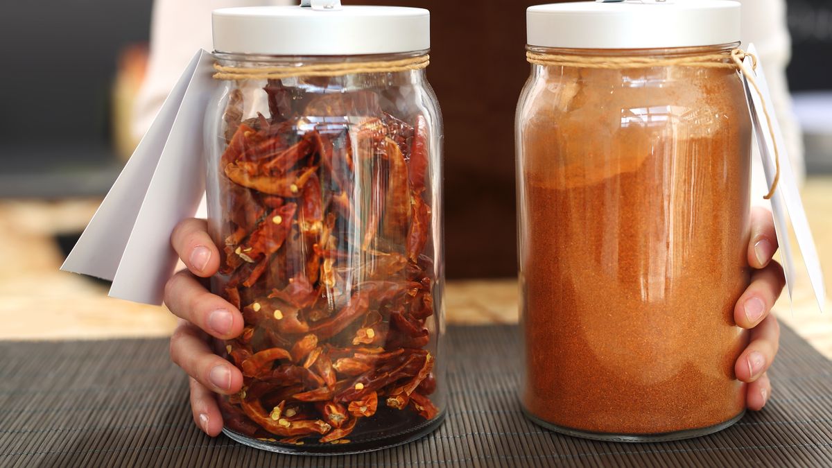 Przyprawy najlepiej przechowywać w szklanych pojemnikach