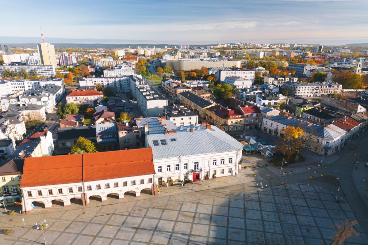 Pogoda w Kielcach. Prognoza na jutro (czwartek, 6 lutego). Przyjemny dzień z lekkim zachmurzeniem