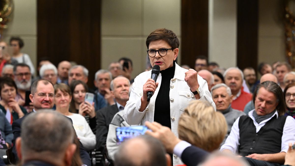 Beata Szyd�o
Darek Delmanowicz
PiS, polityk, polityka, spotkanie, wizyta, hotel prezydencki, mieszka�cy, wizyta krajowa