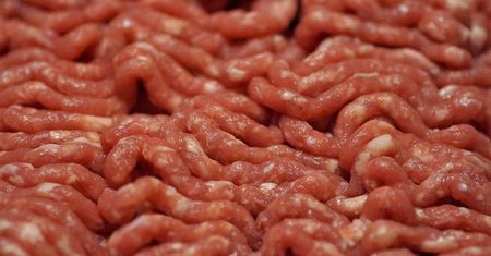 Mięso mielone wycofane ze sprzedaży. Salmonella w mięsie z indyka