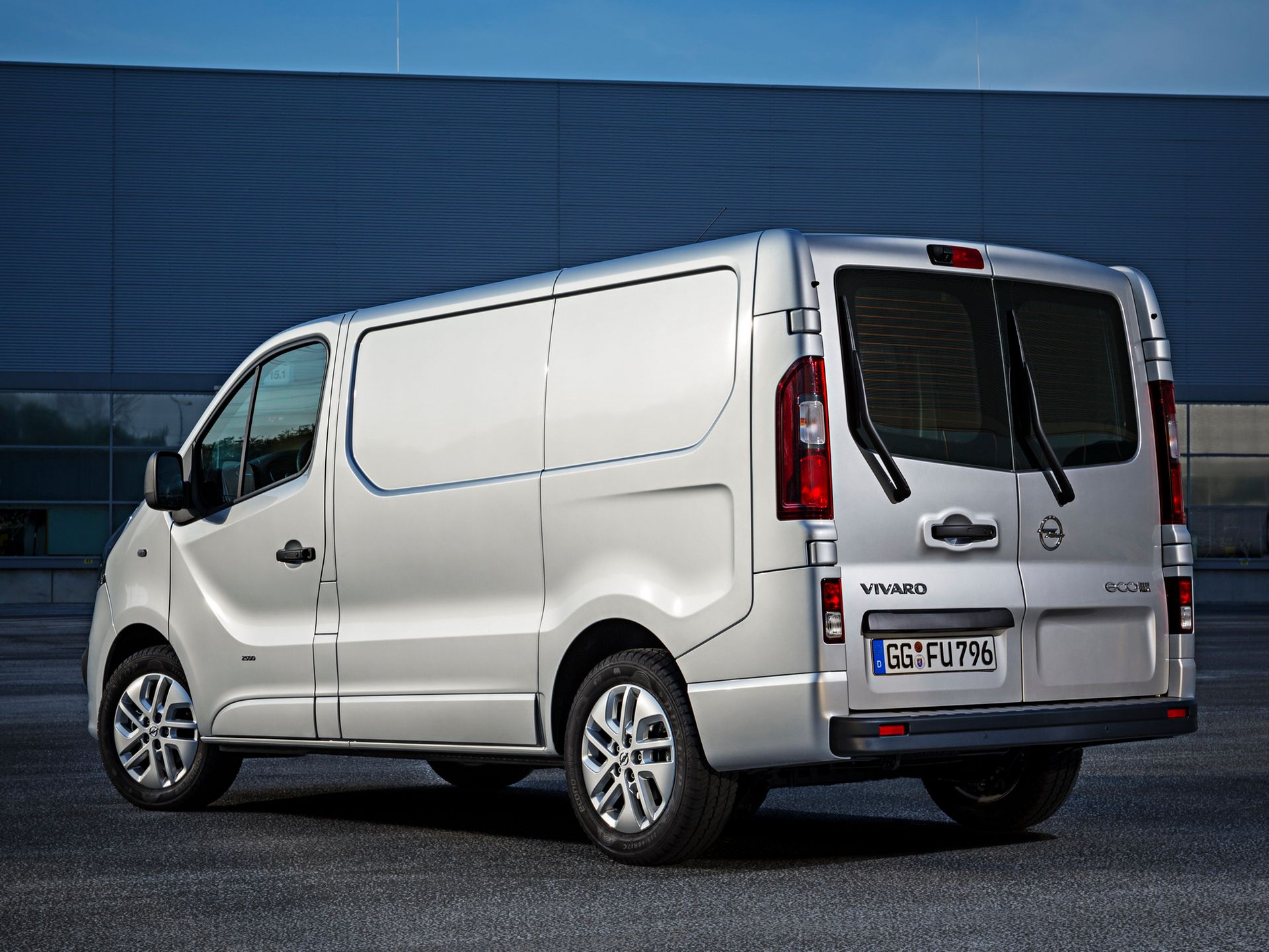 Opel Vivaro 2