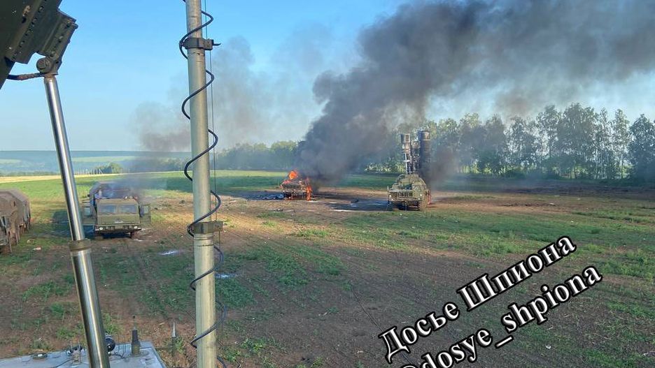 Bateria systemu S-300/400 porażona przez Ukraińców rozlokowana na terenie Rosji. 