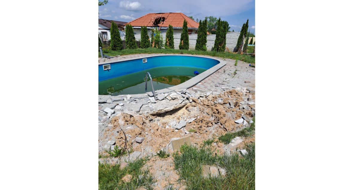 Wyprawa "turecka". Basen przy opuszczonej willi na ziemi niczyjej