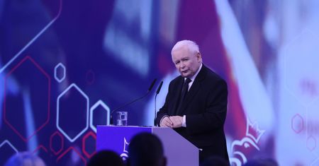 Duży spadek notowań PiS. Jest najnowszy sondaż