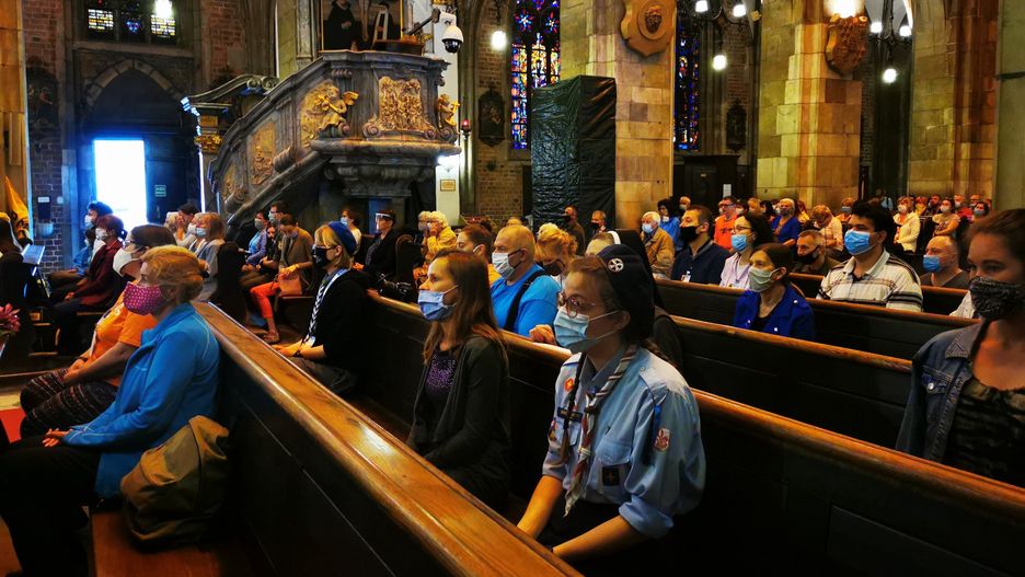 Wrocław. Jubileuszowa pielgrzymka dotarła pod Jasną Górę. Pandemia zmieniła zasady wędrówki