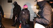 Warszawa. "Babcia Kasia" i siedmiu policjantów. Na zakupach "z obstawą" [NAGRANIE]