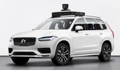 Volvo Cars z Uber: SUV XC90 gotowy do jazdy autonomicznej (wideo)