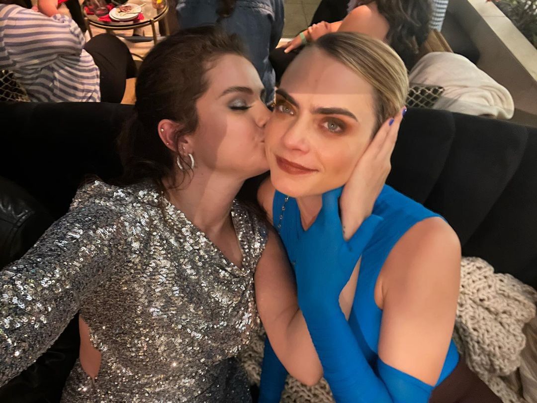 Selena Gomez, Cara Delevigne 