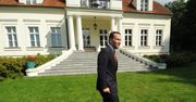 Sikorski ma dworek w Chobielinie. Co myślą o nim sąsiedzi?