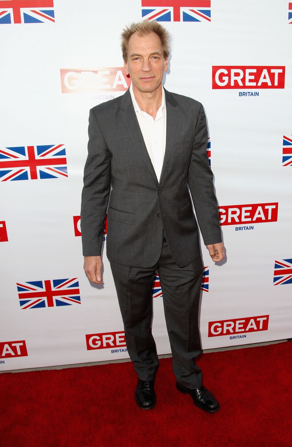 Julian Sands