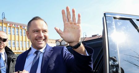 Kontrowersje wokół kontaktów Nawrockiego. Rzecznik IPN komentuje