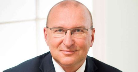 Szczytno. Starosta Jarosław Matłach zaszczepiony poza kolejką. "Byłem akurat w szpitalu"