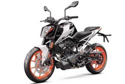 Nowy KTM 125 Duke zadebiutował w Indiach. Jakie to ma znaczenie dla nas?