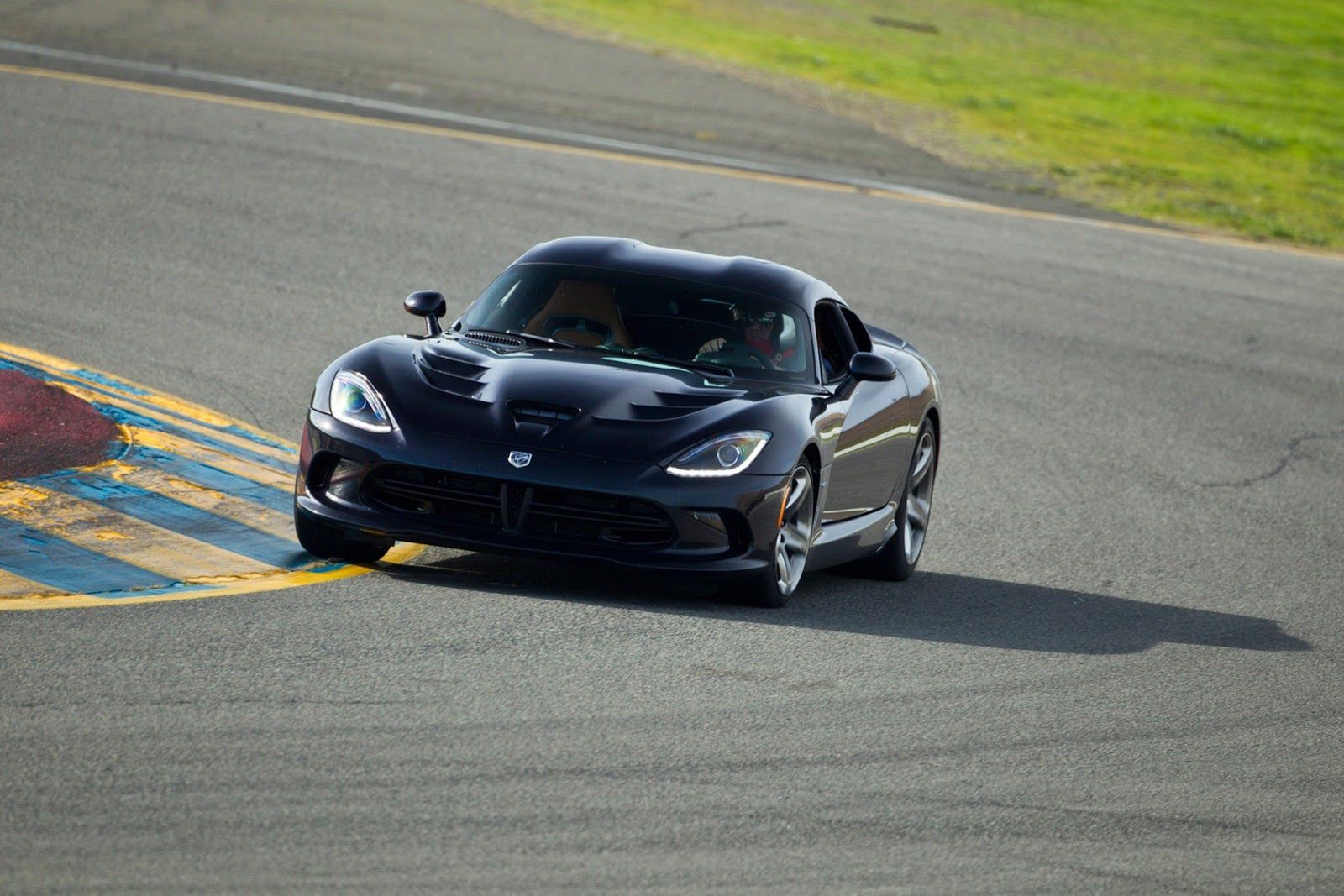 2013 SRT Viper - w żółci, czerwieni, czerni i niebieskim [aktualizacja] 4
