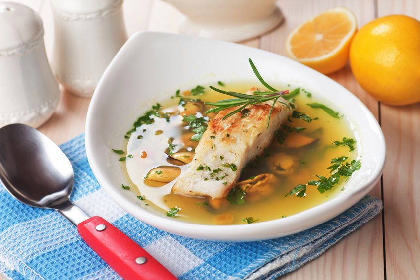Jakie właściwości posiada zupa rybna?