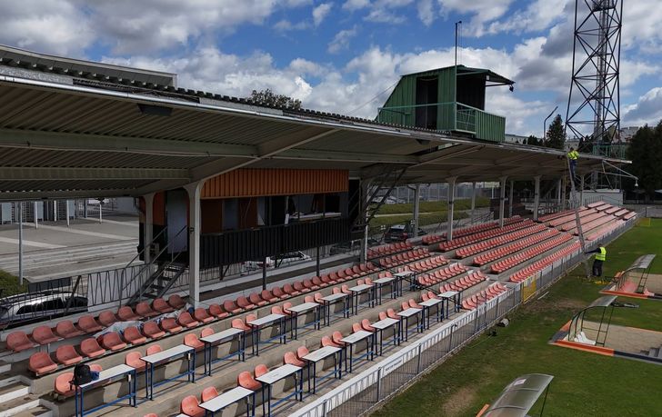 Nowe nagłośnienie na Stadionie Miejskim KSZO. Kibice usłyszą różnicę już w rundzie jesiennej
