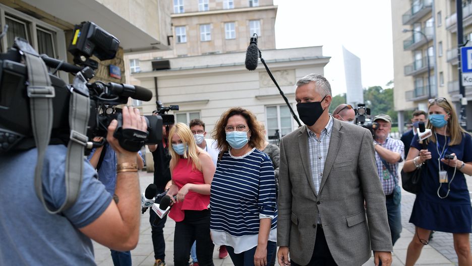 Małgorzata Kidawa-Błońska i Tomasz Siemoniak w drodze na zarząd PO