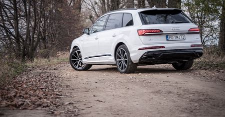 Audi Q7 po liftingu na polskich drogach: zmiany (w większości) na lepsze