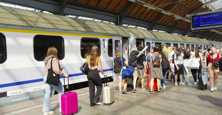 Darmowe bilety na pociąg. Coraz mniej czasu, aby wziąć udział w akcji
