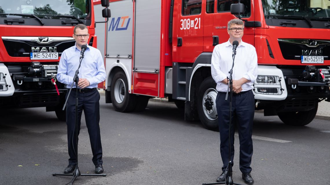 Rząd chce wynagrodzić dobrą frekwencję wozami strażackimi