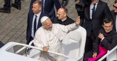 Papież w Polsce? Nie tak szybko [OPINIA]