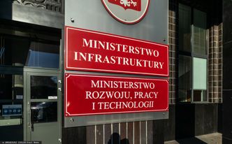 Akt oskarżenia przeciwko urzędnikom ministerstwa. "150 szkoleń za pół miliona zł"